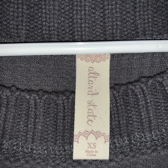 NEW Altar’d State Top - Picture 3 of 4